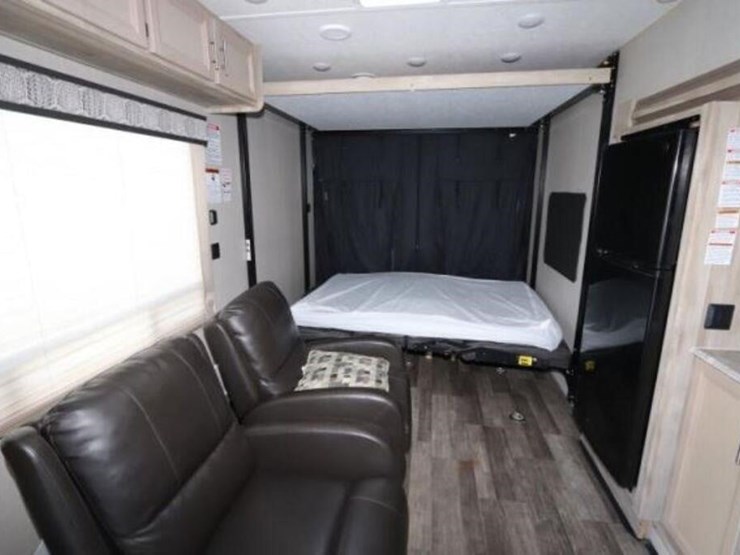 2021-catalina-28ths-toy-hauler-5zt2catb6mx020476-image-25