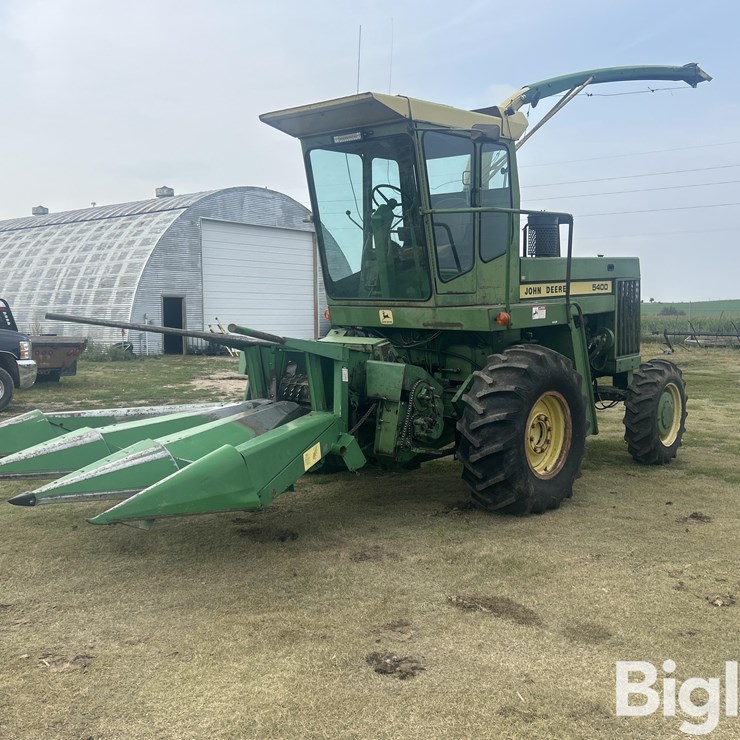1974 JOHN DEERE 5400