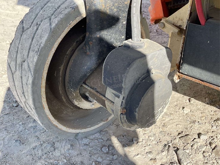 jlg-2646es-image-24
