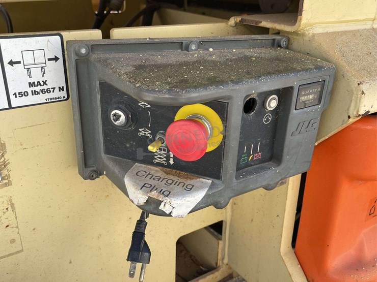 jlg-2646es-image-16