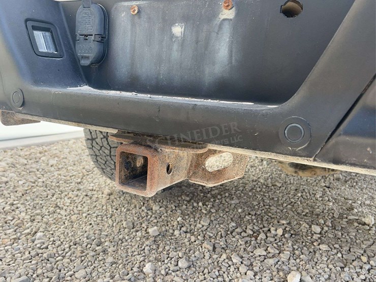 2017-ford-f150-image-24