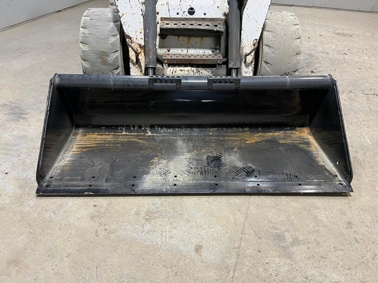 bobcat-s330-image-9