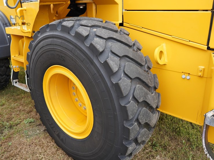 2024-deere-544-image-35