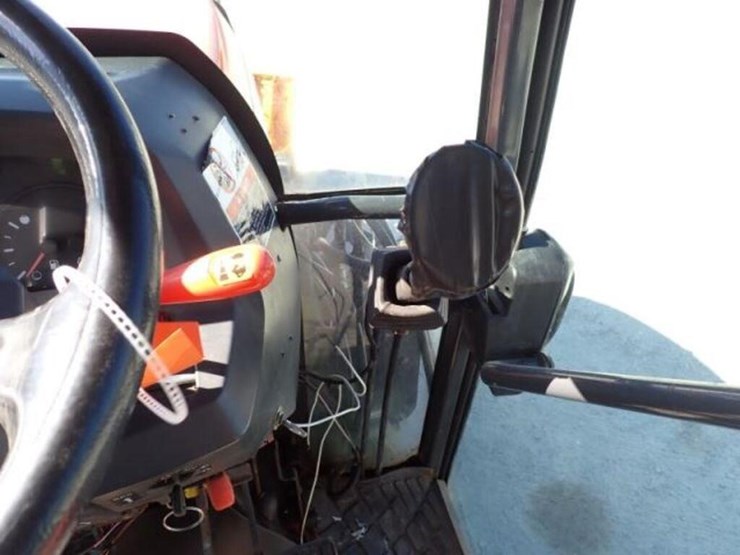 kubota-m7040d-image-19