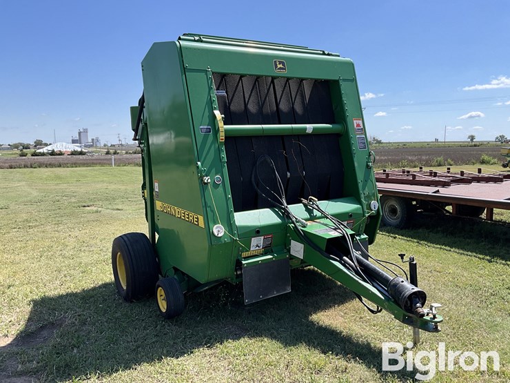 1999-john-deere-566-image-3