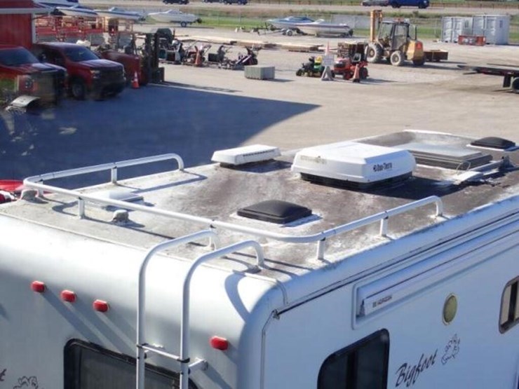 2007-big-foot-30mh26sl-26-ft-s/a-class-c-motorhome-image-114