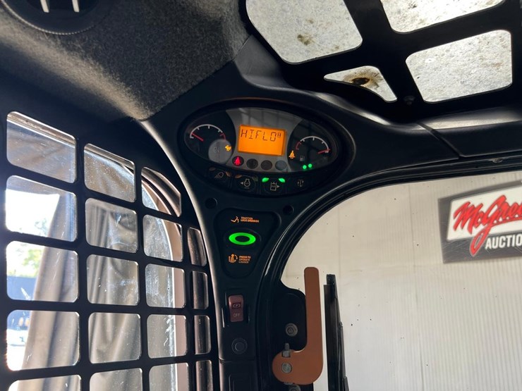 bobcat-t770-image-25