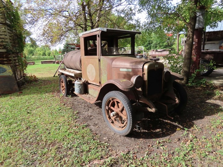 1928-international-9-image-3