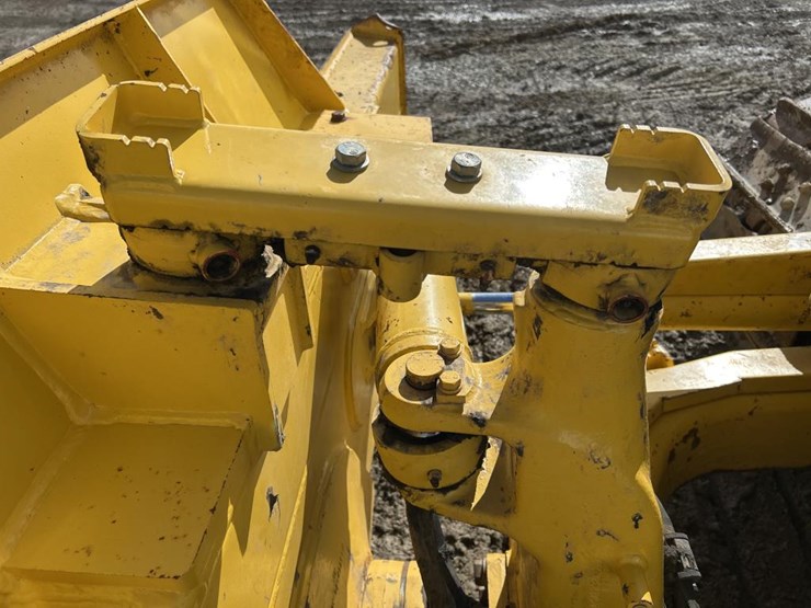 komatsu-d37-image-22