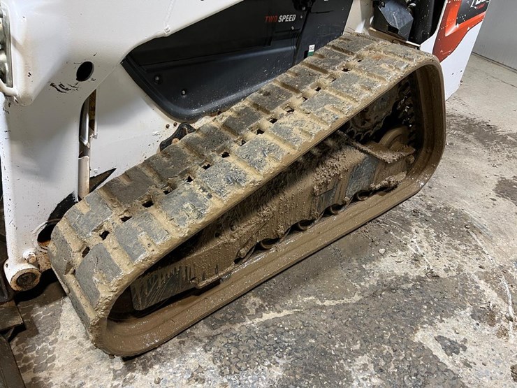2023-bobcat-t86-image-12