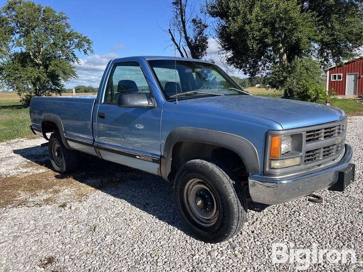 1996-chevrolet-2500-image-3