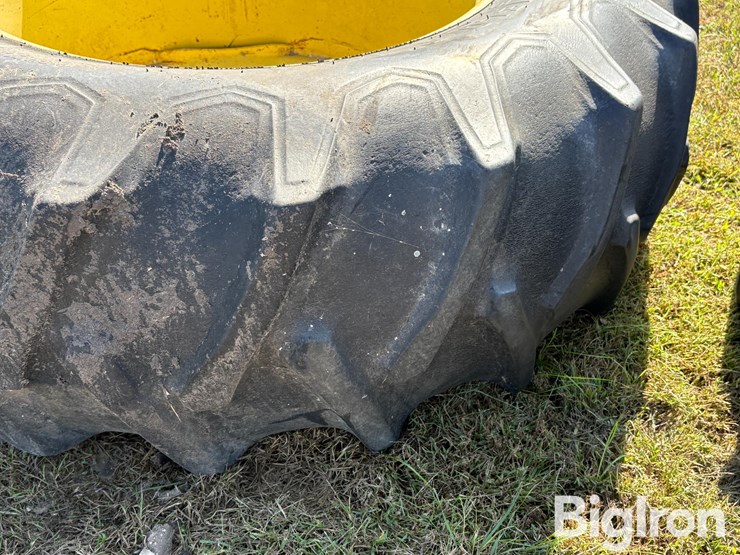 john-deere-18-image-15