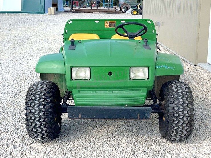 john-deere-gator-image-9