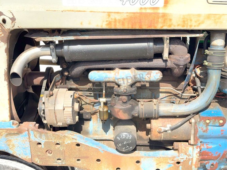 ford-4000-image-29