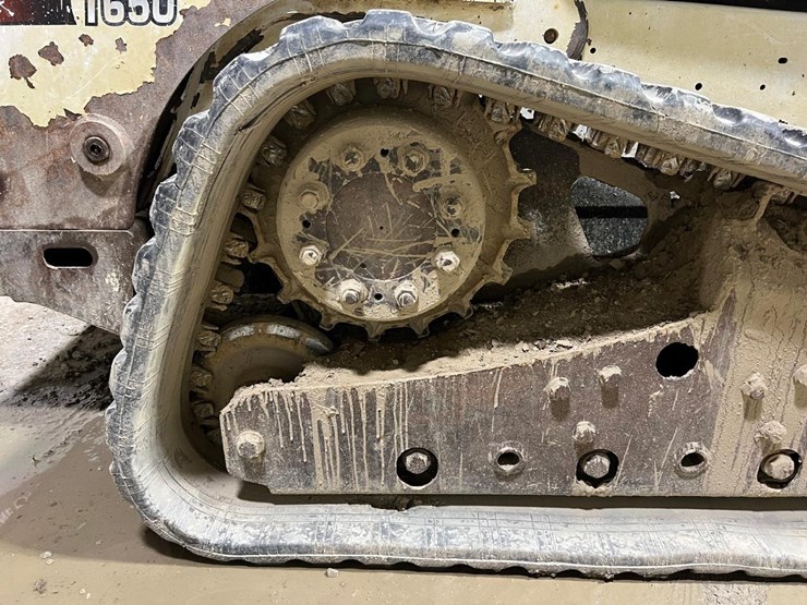 2012-bobcat-t650-image-19