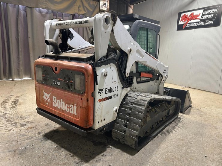2015-bobcat-t770-image-6
