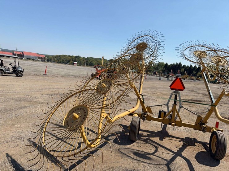 vemeer-wr22-wheel-rake-image-11