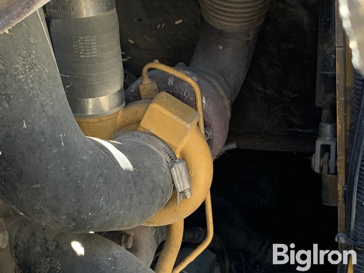 2011-deere-332d-image-20