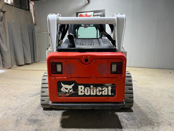 2023-bobcat-t770-image-4