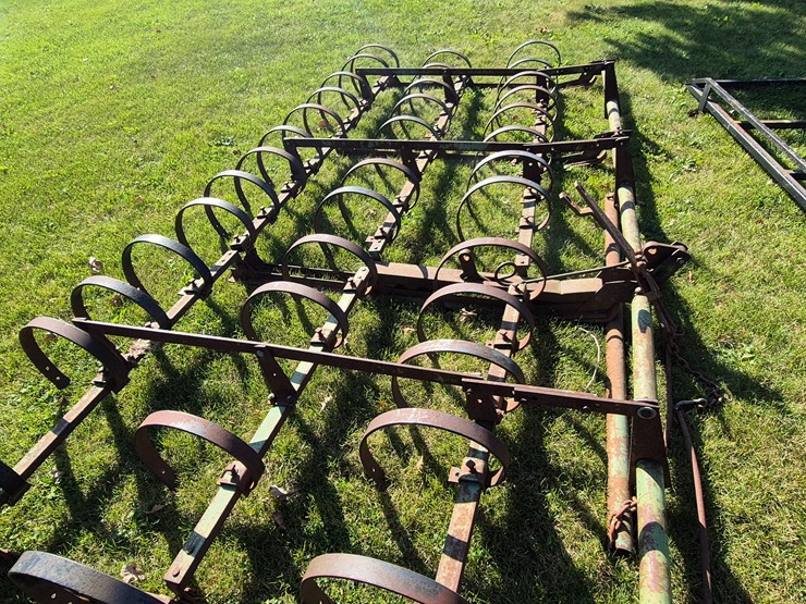 john-deere-16-image-3
