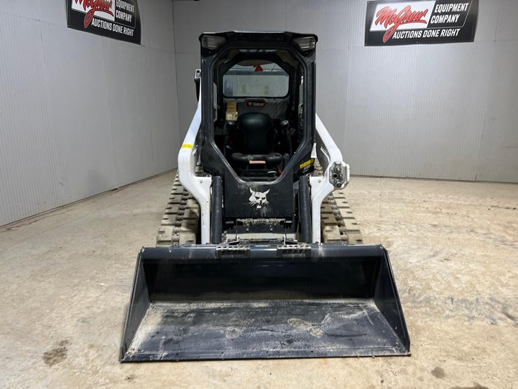 2022-bobcat-t64-image-8