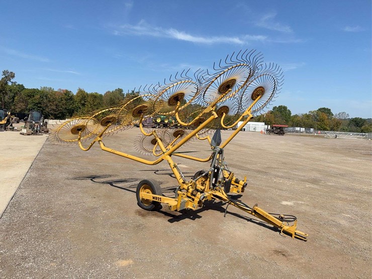 vemeer-wr22-wheel-rake-image-2