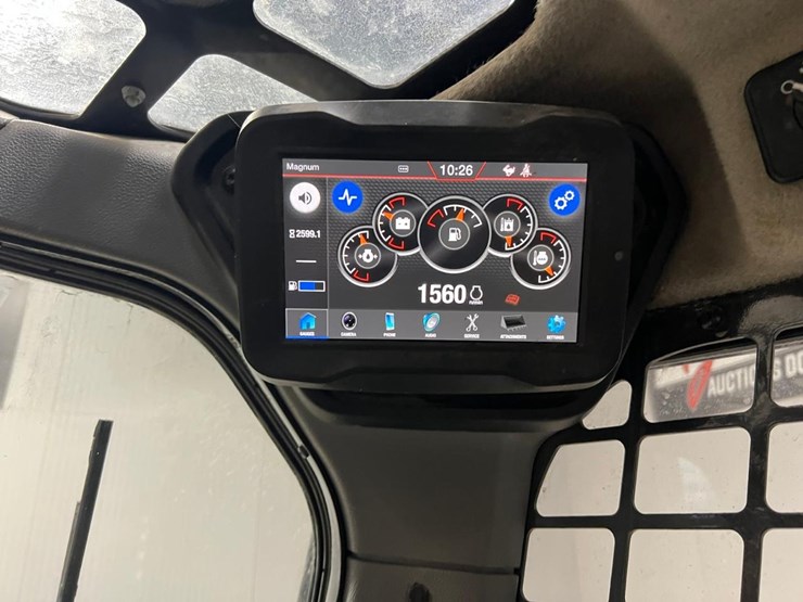2022-bobcat-t66-image-24