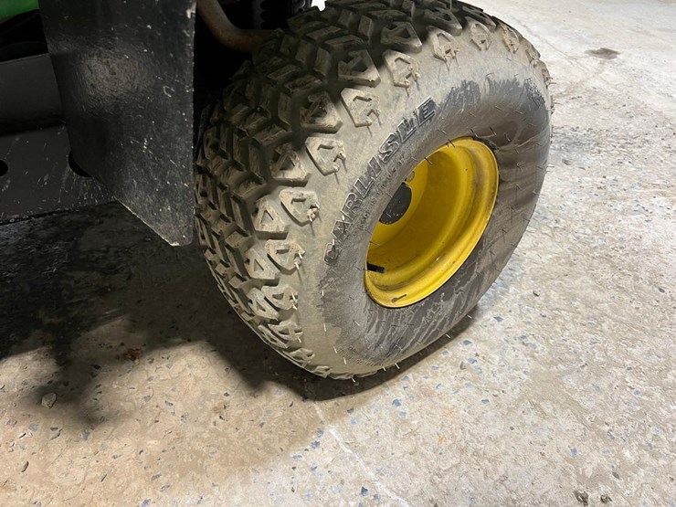 john-deere-gator-image-11