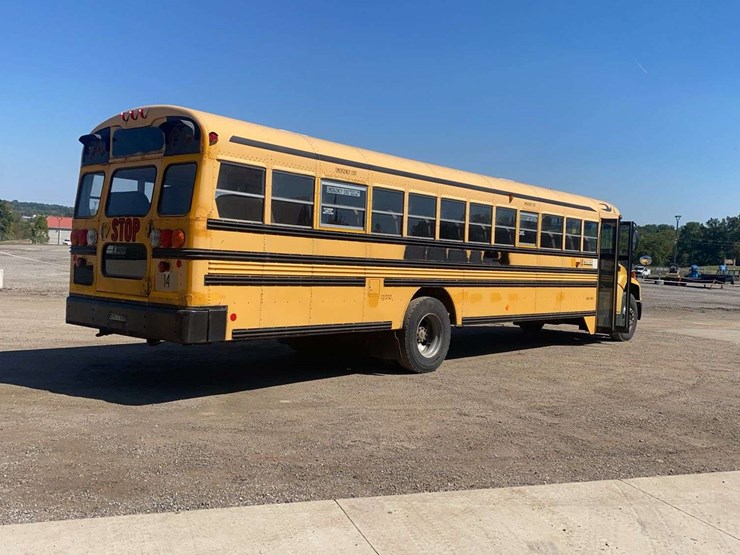 2009-blue-bird-bb-conventional-school-bus-image-6