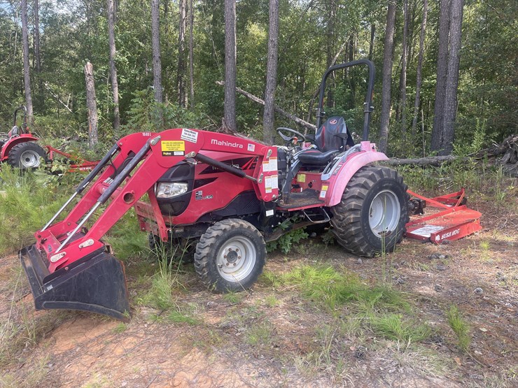 2020-mahindra-1640-image-1
