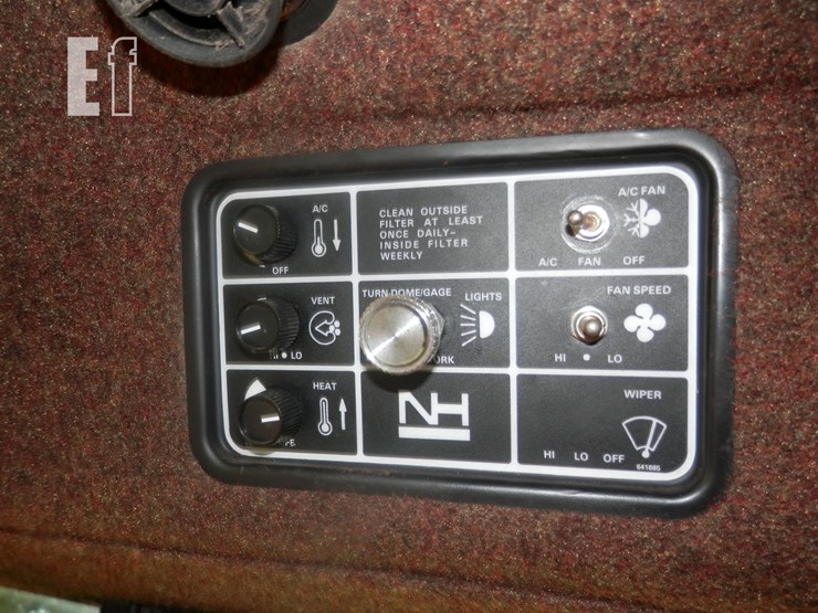 new-holland-2450-image-16