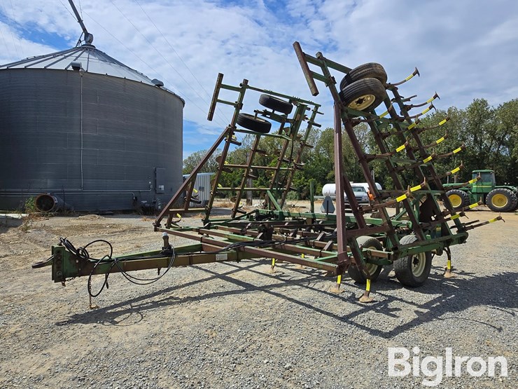 john-deere-960-image-1