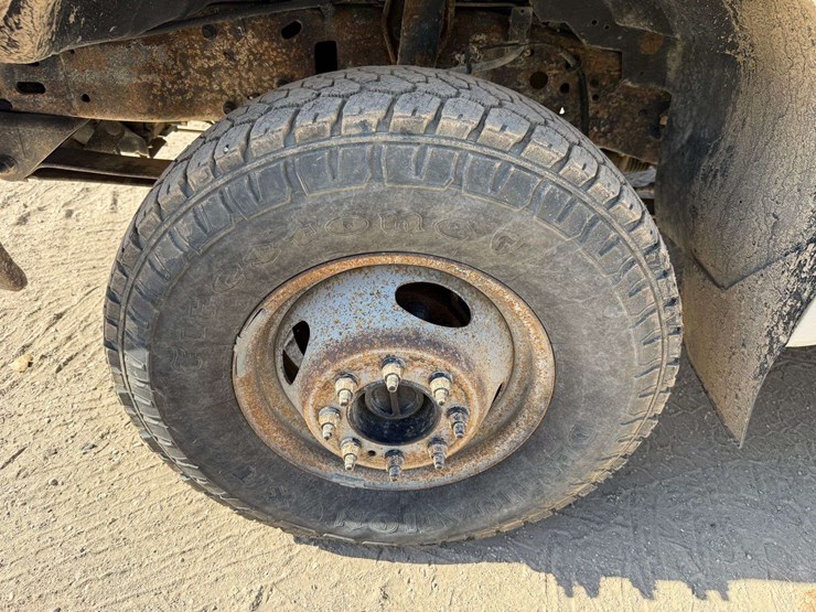 2000-ford-f350-image-11