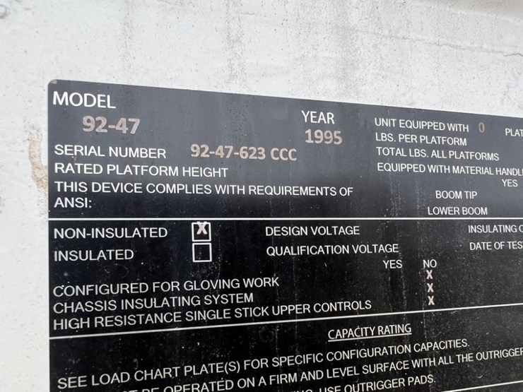 1995-ford-f800-image-24