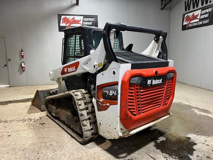 2022-bobcat-t64-image-4