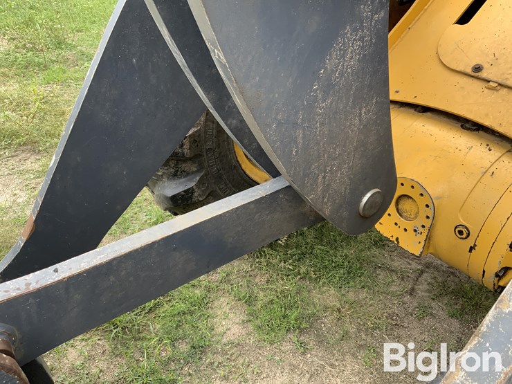 2015-deere-544k-image-18