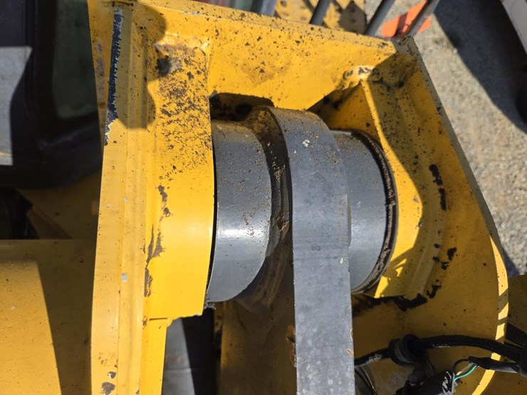 deere-624k-image-21