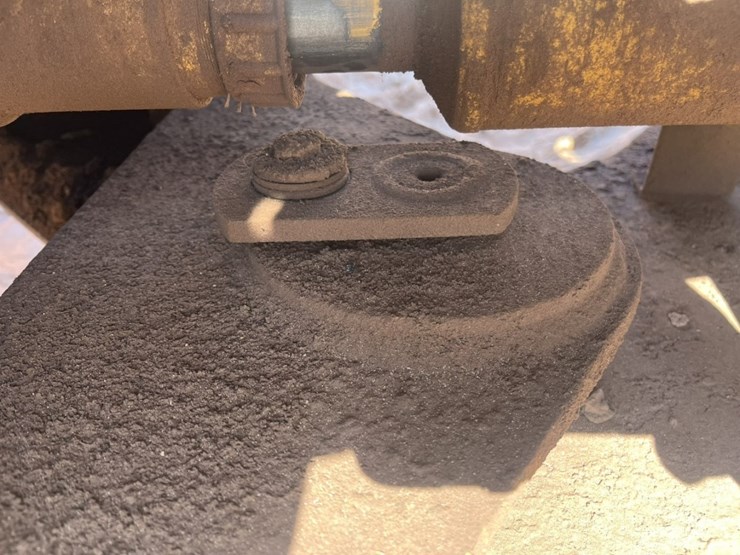 caterpillar-928g-image-64