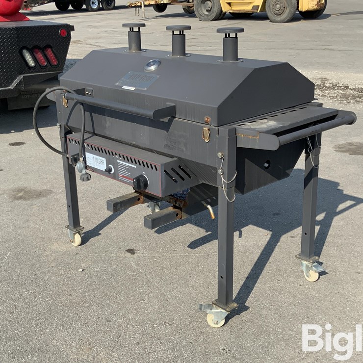 TAILG8R Barbecue Grill