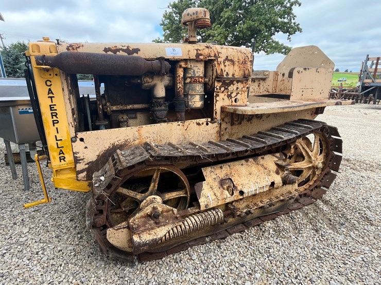 caterpillar-22-image-1