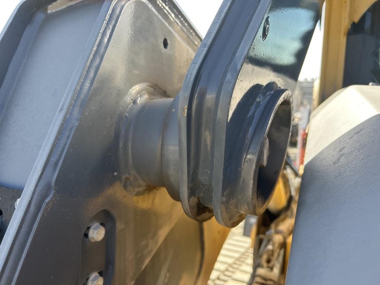 deere-333g-image-24