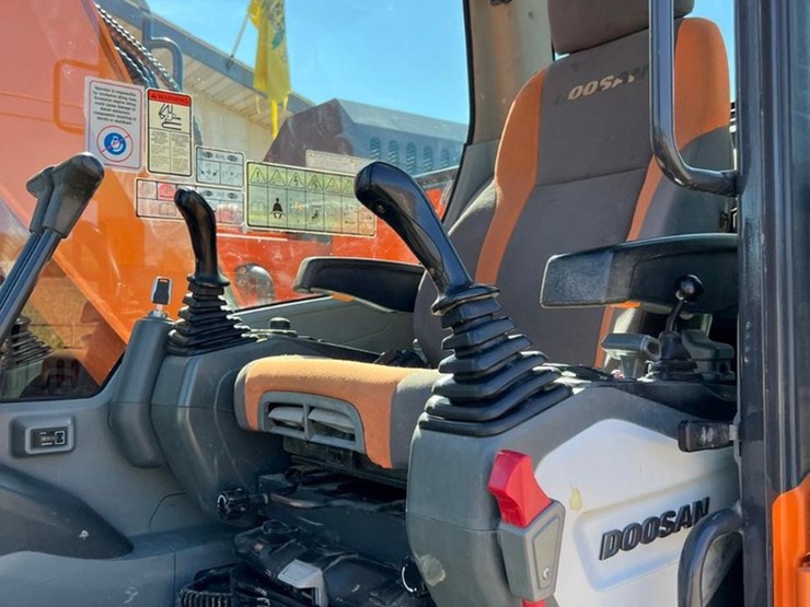 doosan-dx140-lcr-5-image-31