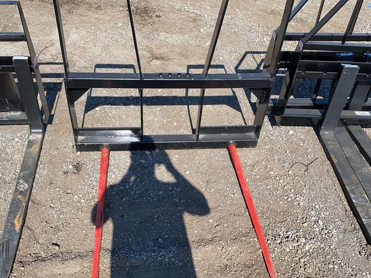 kivel-dual-prong-bale-spear-w/-backframe-image-2