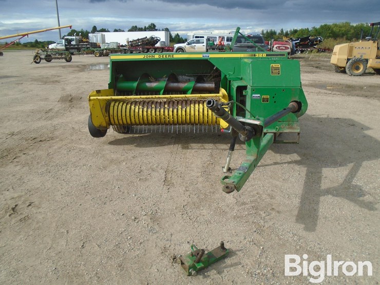 1989-john-deere-328-image-14