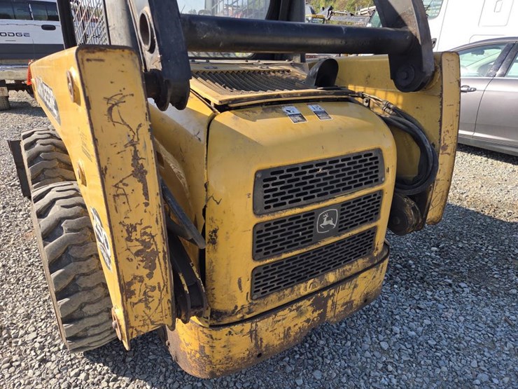 john-deere-250-image-23
