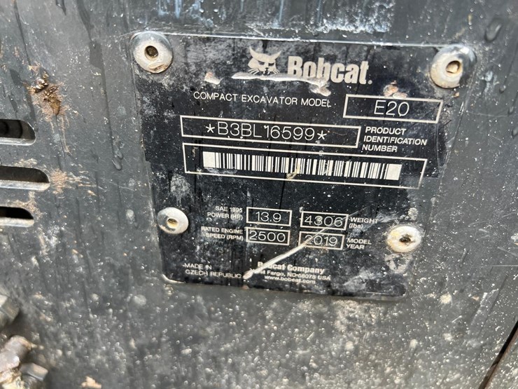 2019-bobcat-e20-image-29