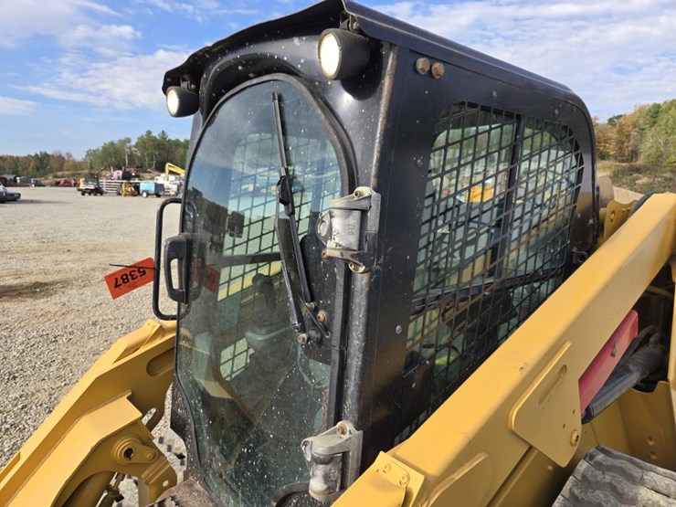 caterpillar-279d-image-36
