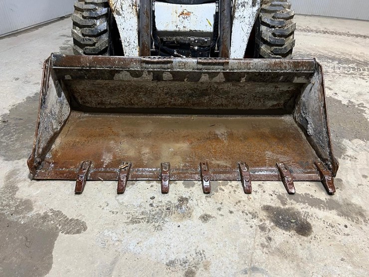 2021-bobcat-s850-image-9
