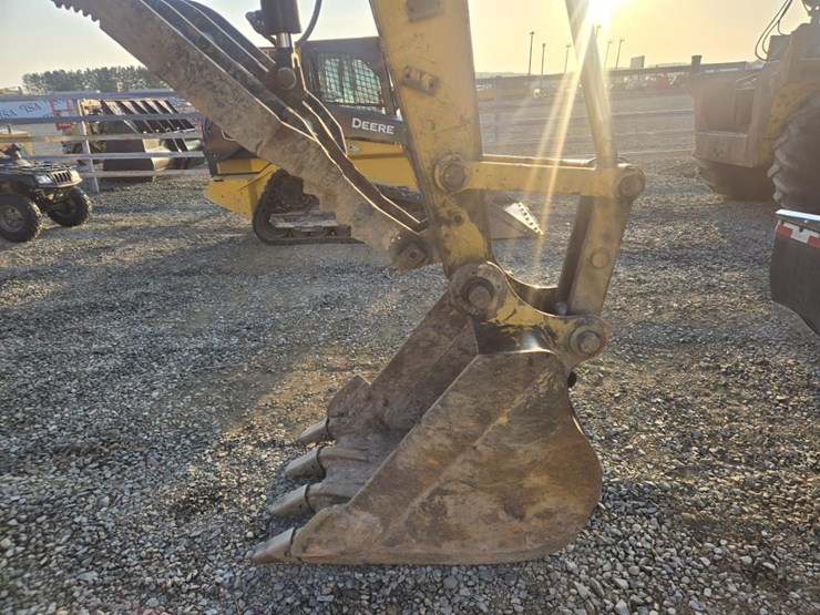 caterpillar-312-image-17