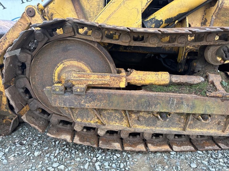 john-deere-350-image-54